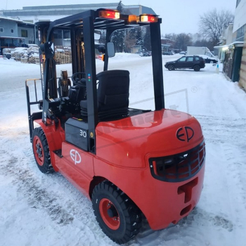 Дизельный автопогрузчик CPCD30T3-C490 (3000 кг; 5 м) EP Equipment