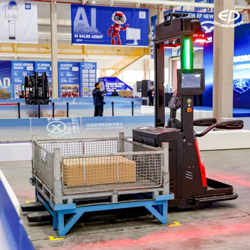 Робот - штабелер самоходный электрический, 2т, 1,1м, EP XPL201, Li-ion