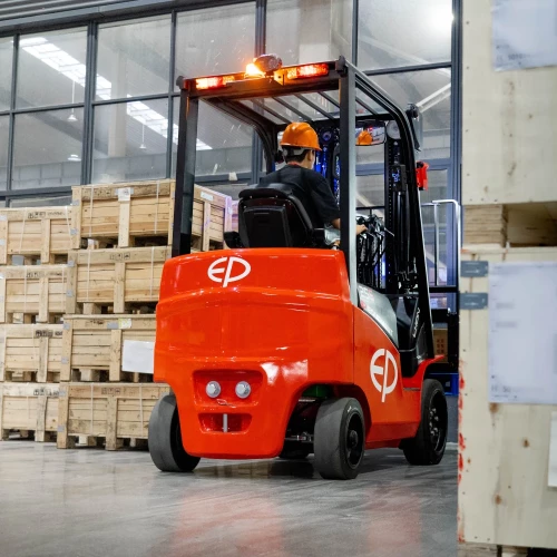 Электрический вилочный погрузчик, 2,5т, 4,8м, EFLA251B EP Equipment, Li-ion