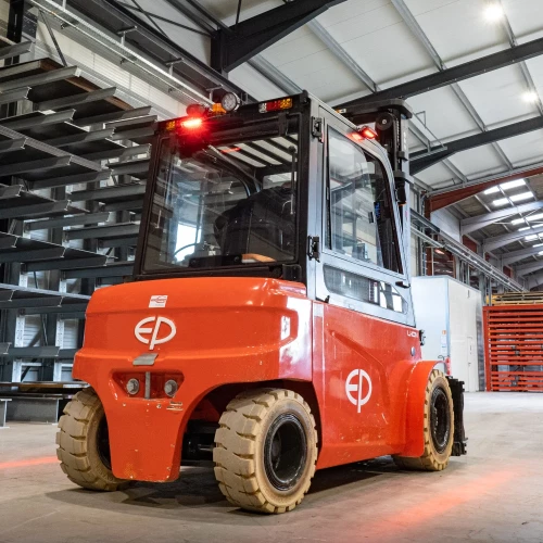 Электрический вилочный погрузчик 1,5т, 3м, CPD15L1 EP Equipment, Li-ion