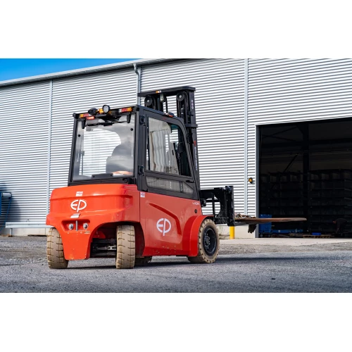 Электрический вилочный погрузчик 1,5т, 3м, CPD15L1 EP Equipment, Li-ion