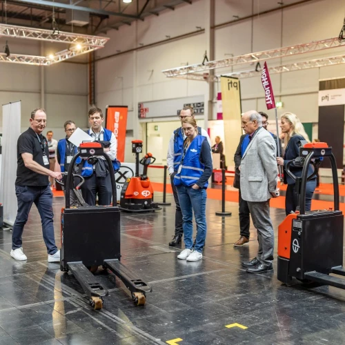 Автоматический транспортиовщик паллет, 1,5т,  EP EXP15, Li-ion