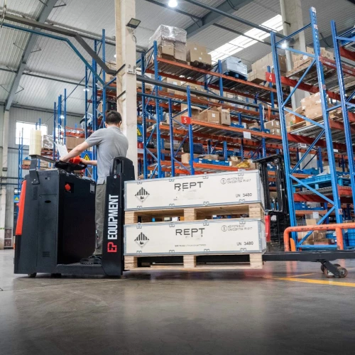 Автоматический горизонтальный комплектовщик заказов, 2,5т, EP TPL251-X, Li-ion