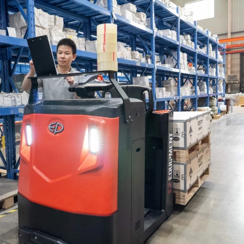 Автоматический горизонтальный комплектовщик заказов, 2,5т, EP TPL251-X, Li-ion